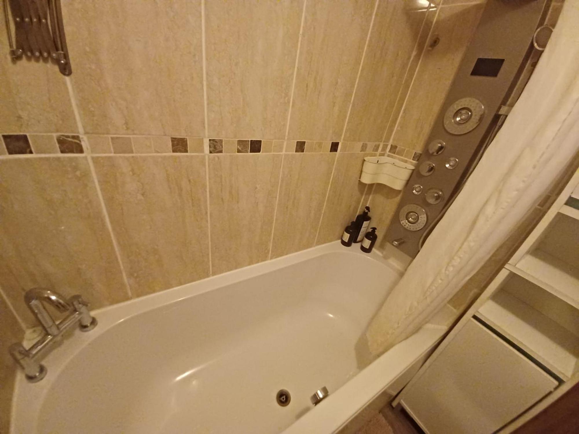 The Rushdon Appartement Grays Buitenkant foto